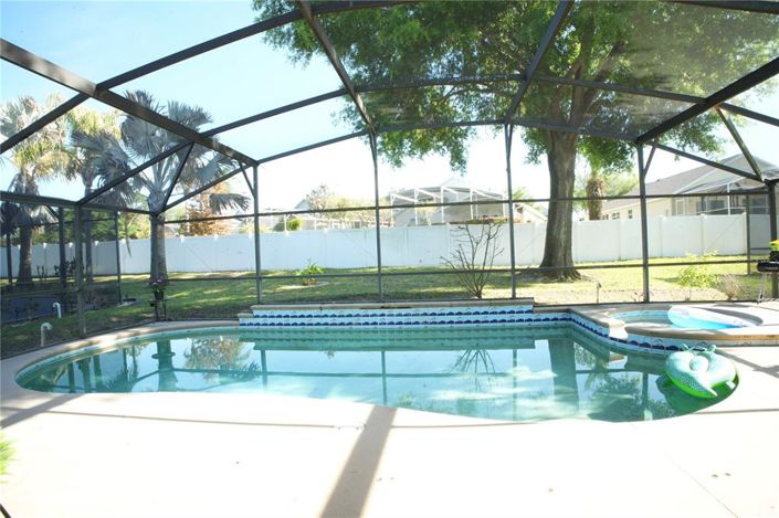 Image No.21-Propriété de 4 chambres à vendre à Clermont