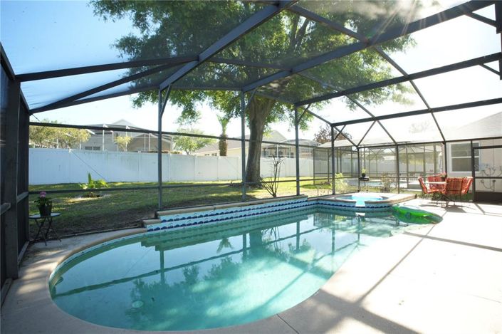 Image No.22-Propriété de 4 chambres à vendre à Clermont