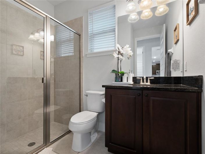 Image No.30-6 Bed Property for sale