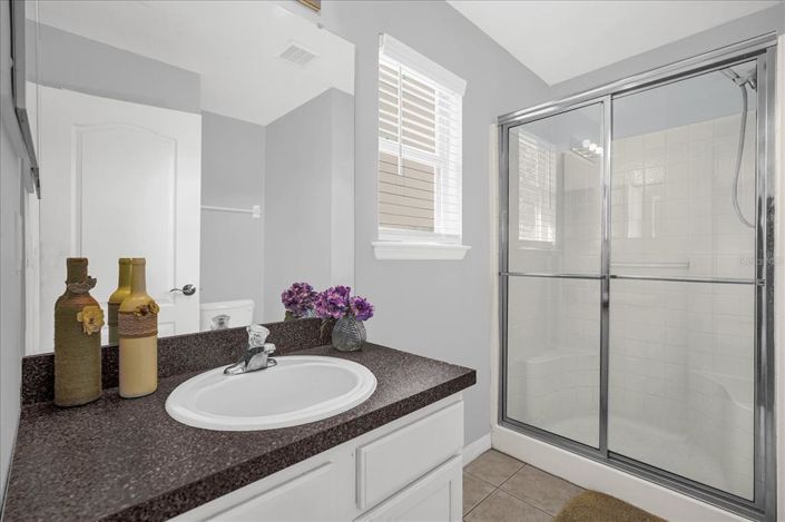 Image No.22-4 Bed Property for sale