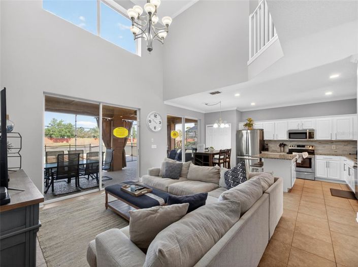 Image No.16-6 Bed Property for sale