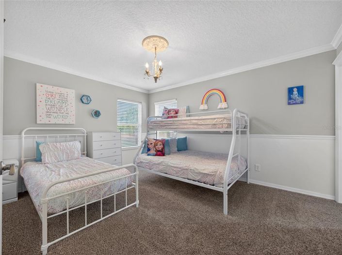 Image No.28-6 Bed Property for sale