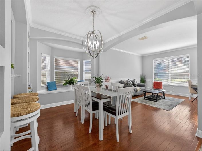 Image No.8-6 Bed Property for sale