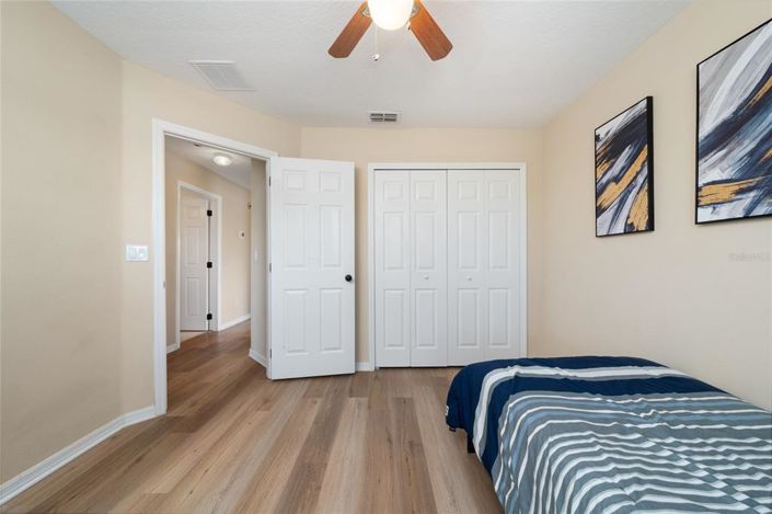 Image No.24-5 Bed Property for sale