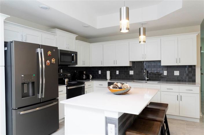 Image No.11-3 Bed Property for sale