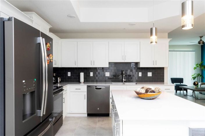 Image No.14-3 Bed Property for sale