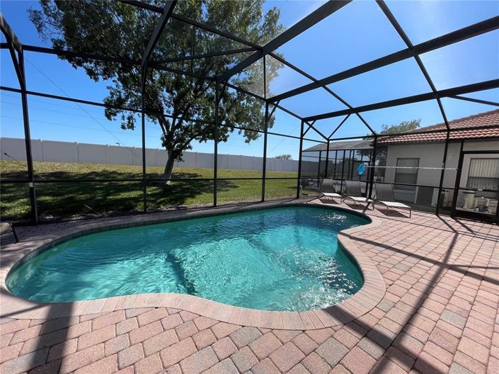 Image No.44-Propriété de 4 chambres à vendre à Clermont