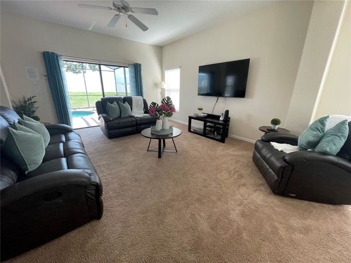 Image No.6-Propriété de 4 chambres à vendre à Clermont