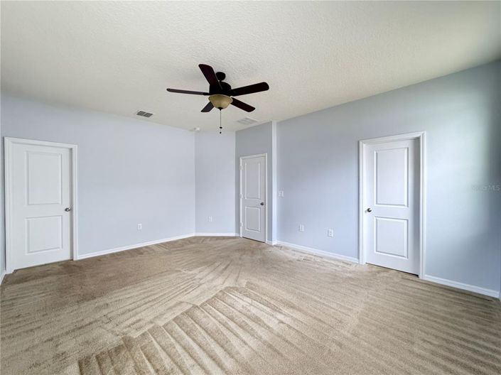 Image No.19-4 Bed Property for sale