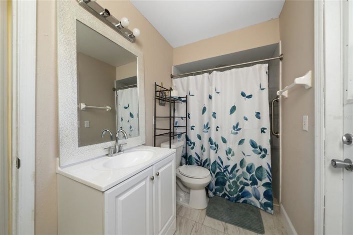 Image No.18-3 Bed Property for sale