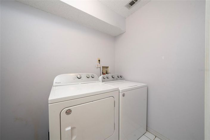 Image No.23-3 Bed Property for sale