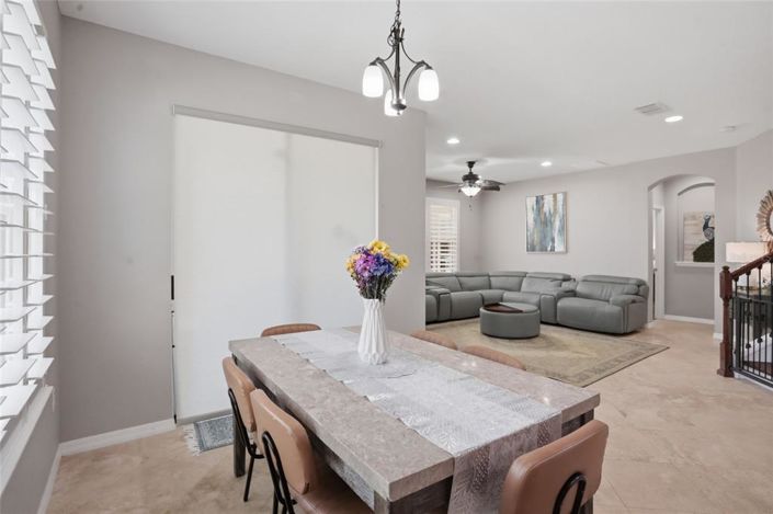 Image No.15-5 Bed Property for sale