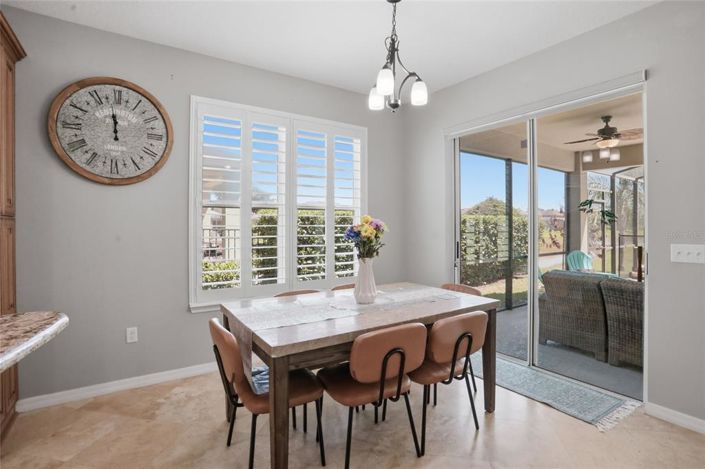 Image No.16-5 Bed Property for sale