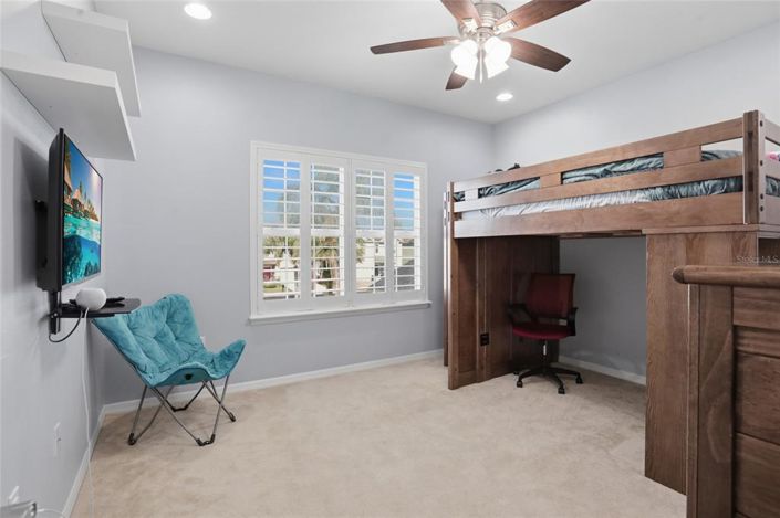 Image No.37-5 Bed Property for sale