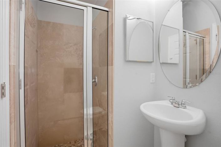 Image No.41-5 Bed Property for sale