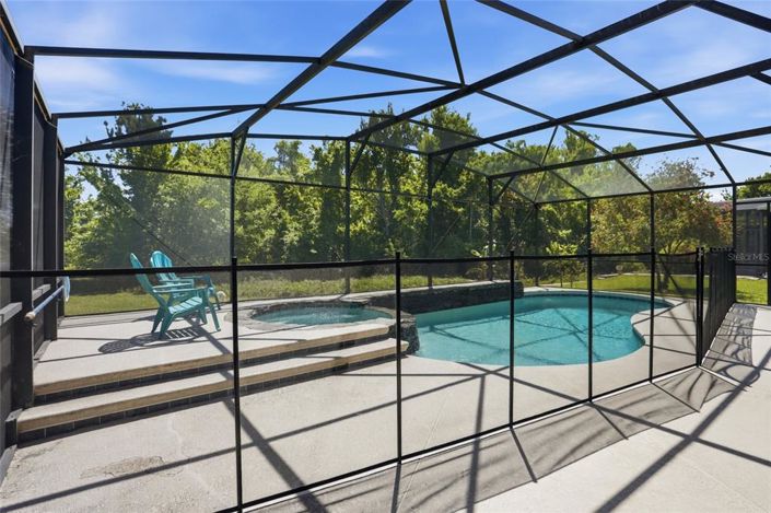 Image No.44-5 Bed Property for sale