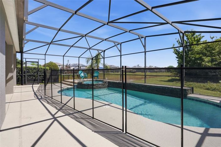 Image No.46-5 Bed Property for sale