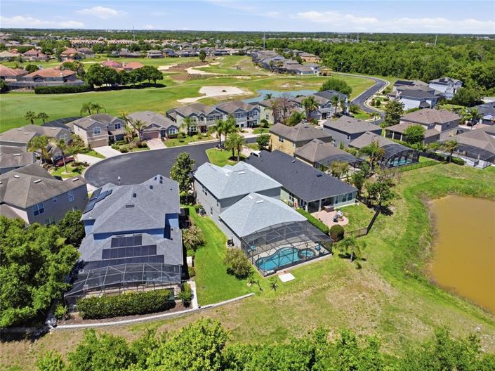 Image No.56-5 Bed Property for sale