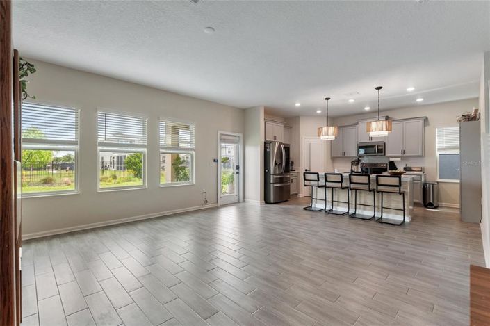 Image No.11-3 Bed Property for sale