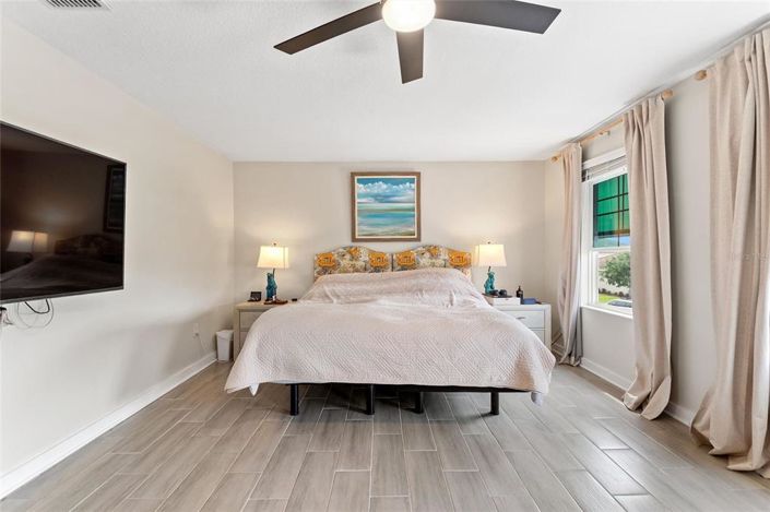 Image No.21-3 Bed Property for sale