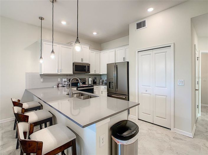 Image No.24-2 Bed Property for sale