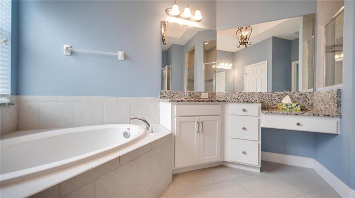 Image No.12-Propriété de 4 chambres à vendre à Clermont