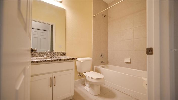 Image No.20-Propriété de 4 chambres à vendre à Clermont