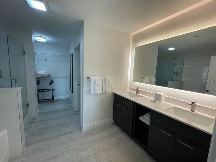 Image No.4-2 Bed Property for sale