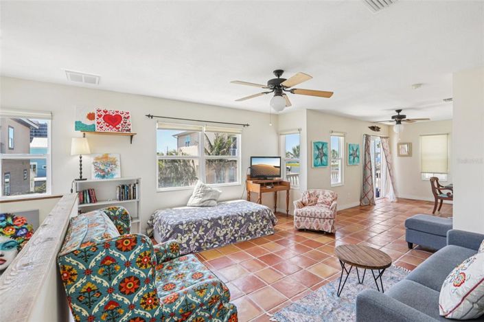 Image No.19-Propriété de 2 chambres à vendre à Treasure Island