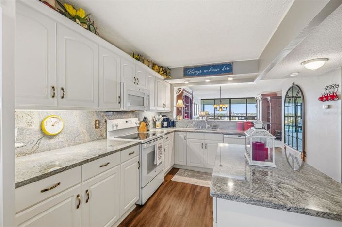 Image No.10-Propriété de 2 chambres à vendre à St. Pete Beach