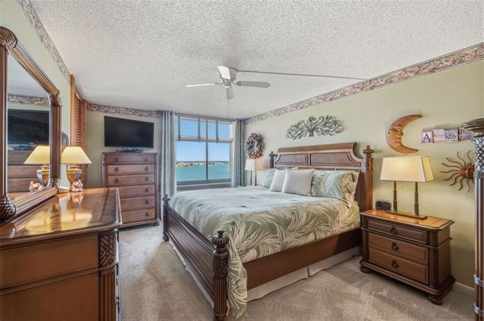 Image No.19-Propriété de 2 chambres à vendre à St. Pete Beach