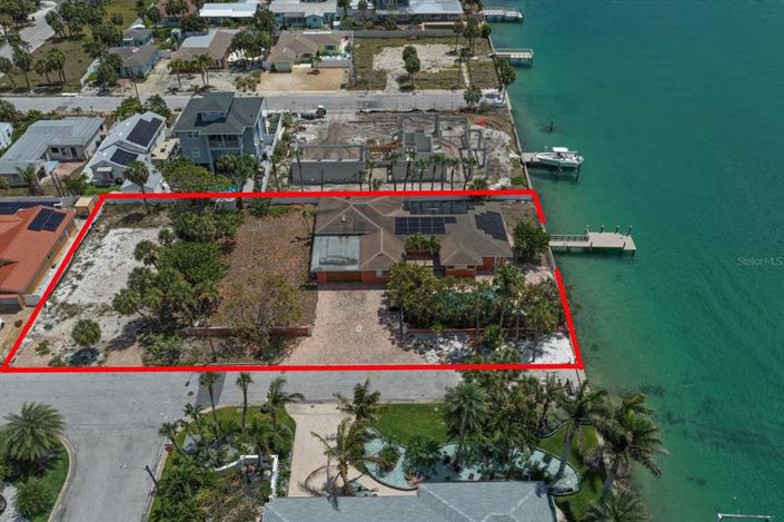 Image No.10-4 Bed Property for sale