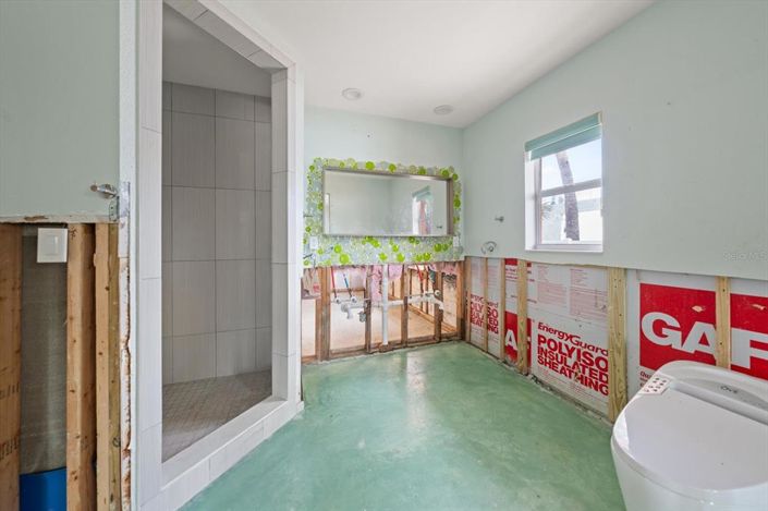 Image No.32-4 Bed Property for sale