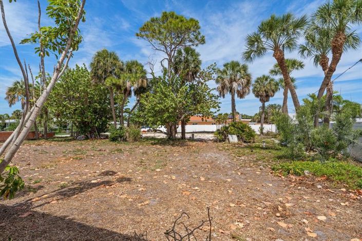 Image No.38-4 Bed Property for sale