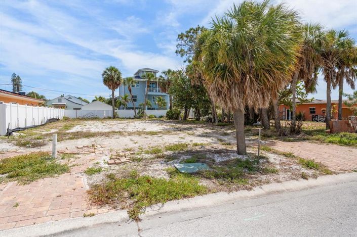 Image No.41-4 Bed Property for sale