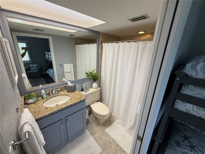 Image No.12-Propriété de 2 chambres à vendre à Treasure Island