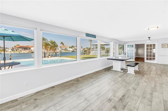 Image No.28-Propriété de 3 chambres à vendre à Treasure Island