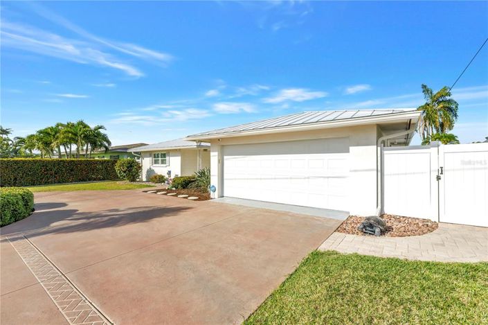 Image No.3-Propriété de 3 chambres à vendre à Treasure Island