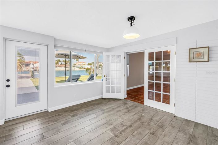 Image No.30-Propriété de 3 chambres à vendre à Treasure Island