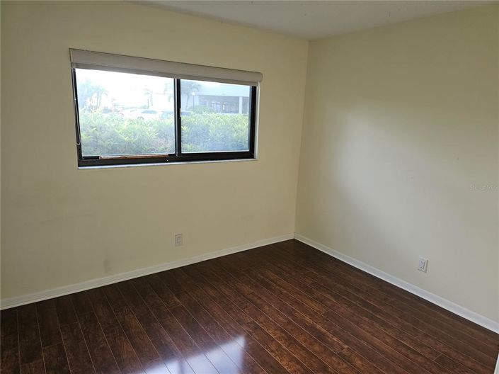 Image No.20-Propriété de 2 chambres à vendre à St. Petersburg