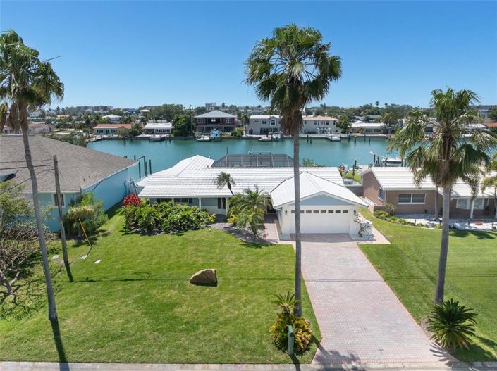 Image No.2-Propriété de 3 chambres à vendre à Treasure Island