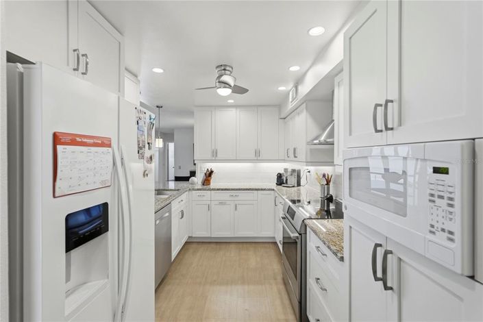 Image No.13-Propriété de 2 chambres à vendre à St. Petersburg