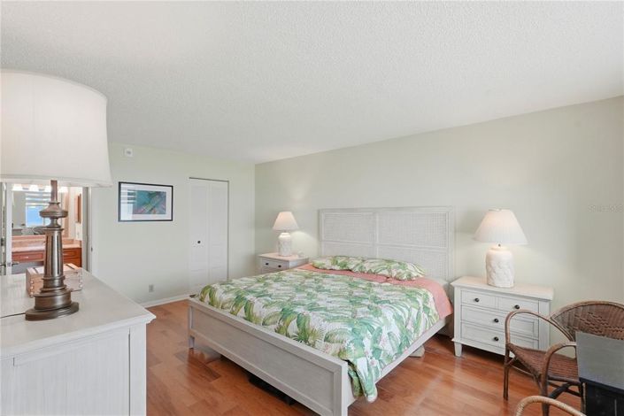 Image No.15-Propriété de 2 chambres à vendre à St. Petersburg