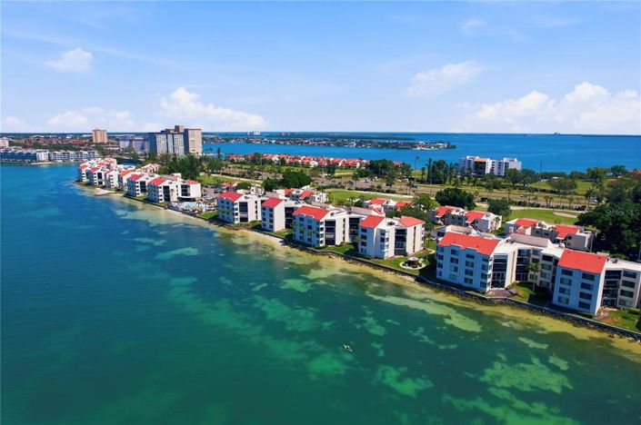 Image No.21-Propriété de 2 chambres à vendre à St. Petersburg