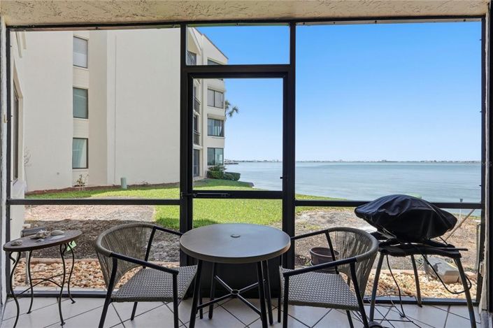 Image No.24-Propriété de 2 chambres à vendre à St. Petersburg