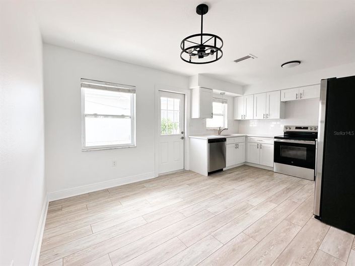 Image No.31-Propriété de 4 chambres à vendre à Treasure Island