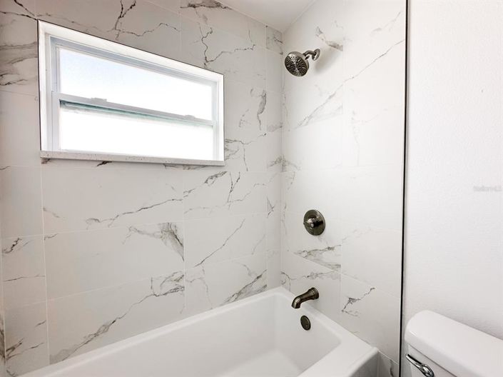 Image No.42-Propriété de 4 chambres à vendre à Treasure Island