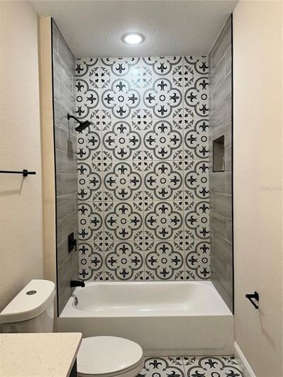 Image No.18-4 Bed Property for sale