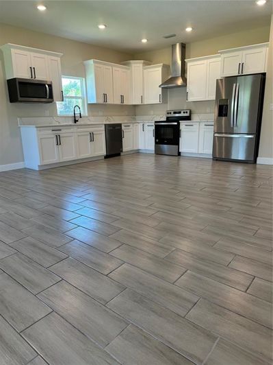 Image No.23-4 Bed Property for sale