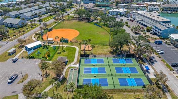 Image No.21-Propriété de 2 chambres à vendre à Treasure Island